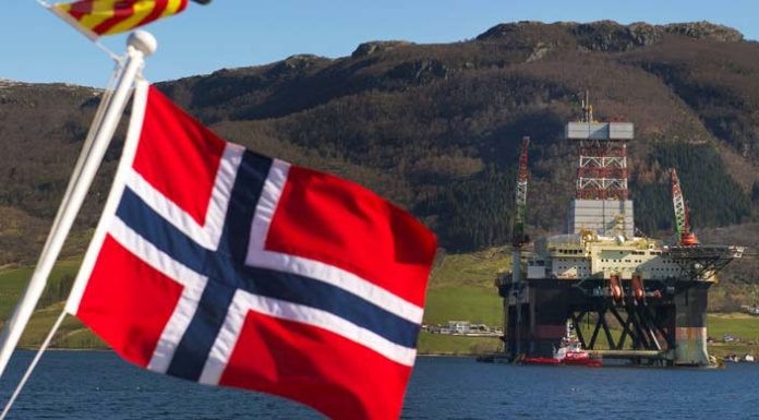 Η Νορβηγία μειώνει την έκθεσή της στις επενδύσεις ορυκτών καυσίμων