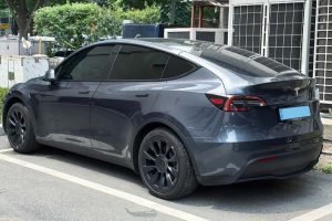 Μεταχειρισμένα Tesla Model Y πτώση τιμής